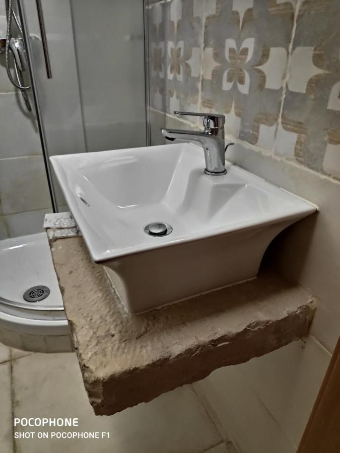 Appartamento Suite Santa Teresa Taranto Luaran gambar